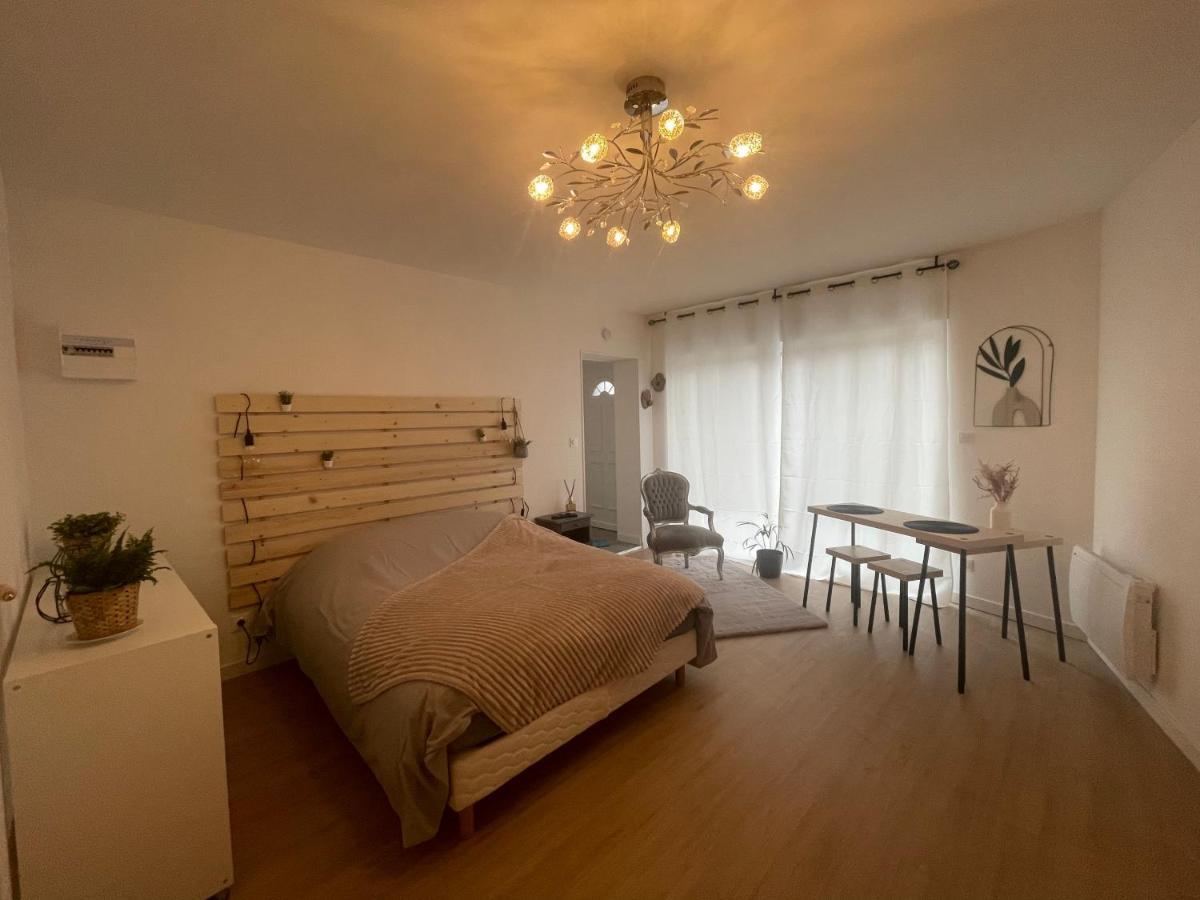 Studio Equipe Apartment Valenciennes Exterior foto